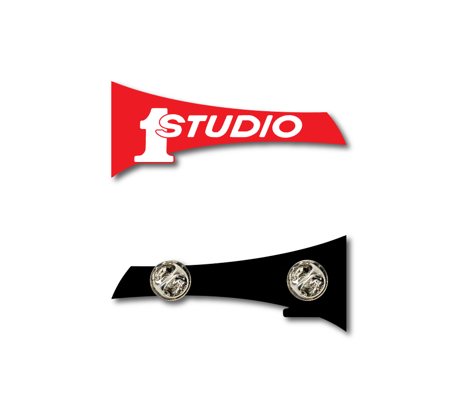 STUDIO ONE  Red Metal Pin